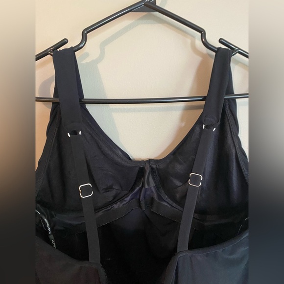 Magicsuit “Winnie” Tankini Top Black Size 16 - Picture 11 of 12
